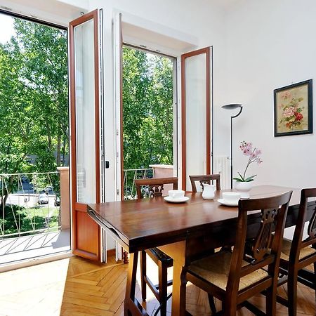 Joivy Fabulous Family Apt For 4 With Terrace Next To Park Milan Exterior photo