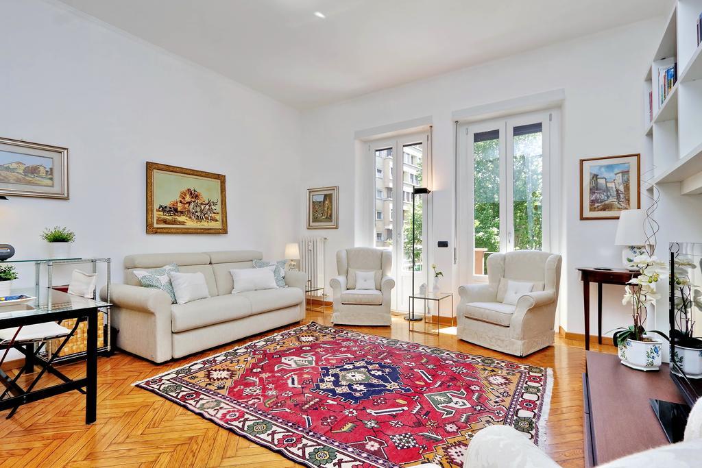 Joivy Fabulous Family Apt For 4 With Terrace Next To Park Milan Exterior photo